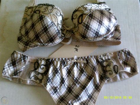 alyson hannigan thong|Alyson Hannigan Bra & Thong w/COA .